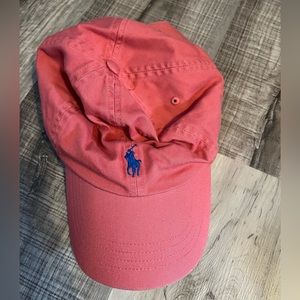 Polo hat, very clean condition, color is coral